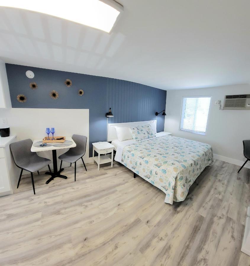 Satellite Motel St. Pete Beach Kültér fotó