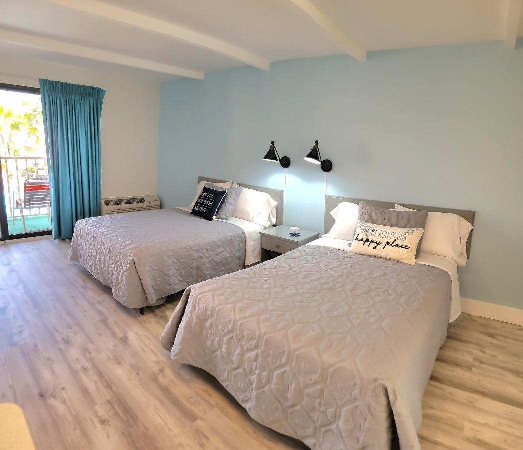 Satellite Motel St. Pete Beach Kültér fotó