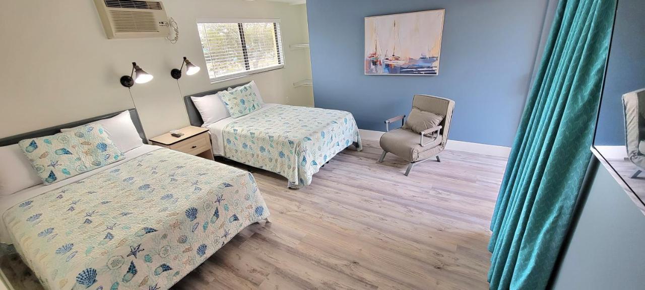 Satellite Motel St. Pete Beach Kültér fotó