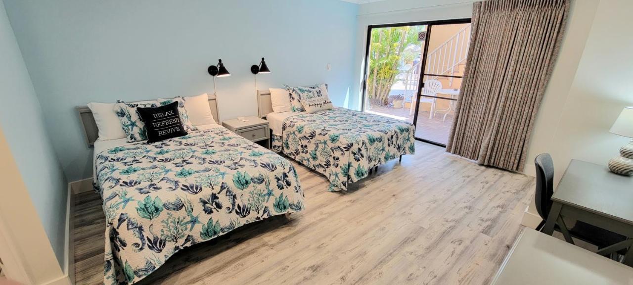 Satellite Motel St. Pete Beach Kültér fotó